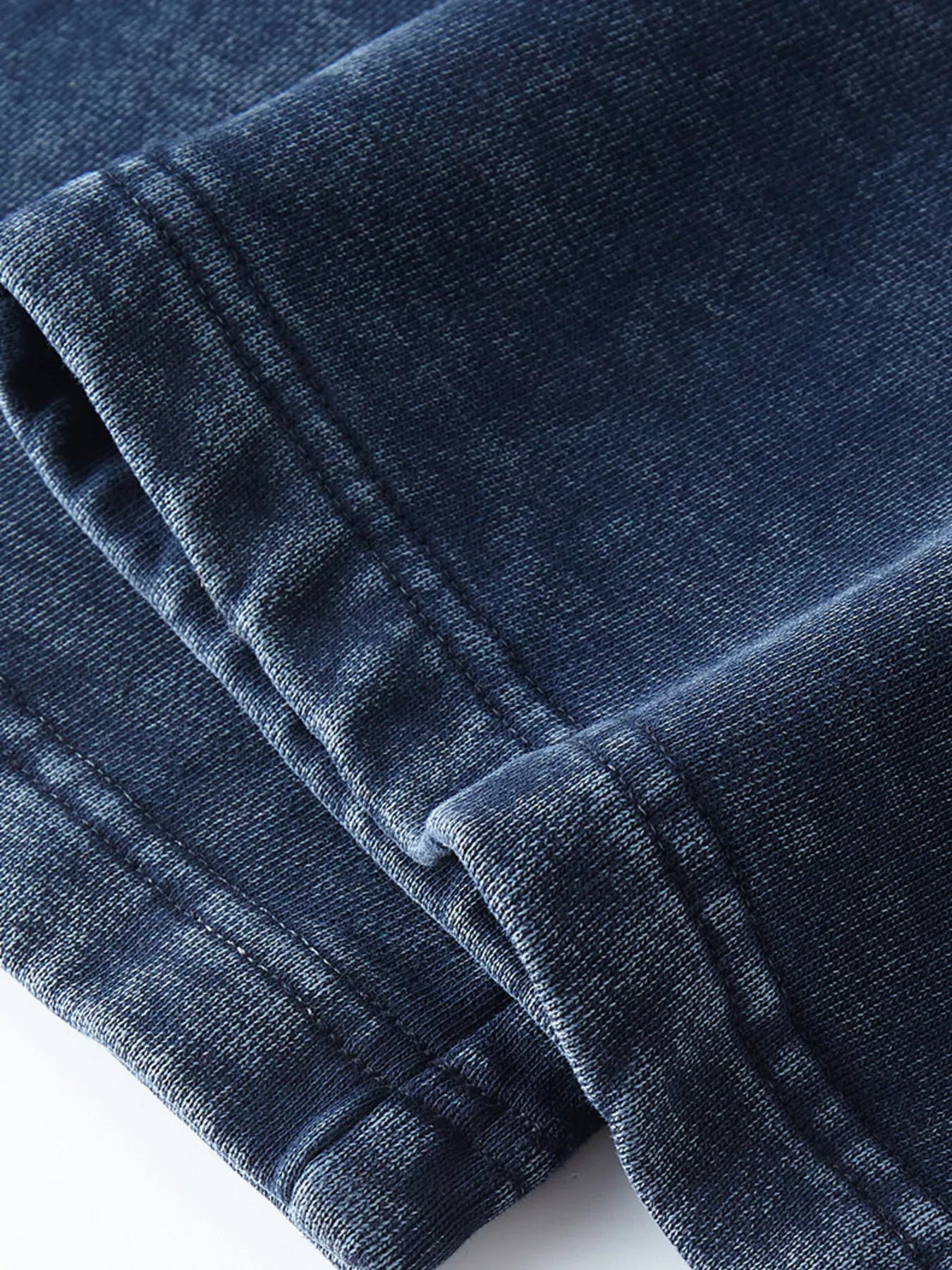 94bccc3fd1a842dd9174e223701f1571-Max-Origin