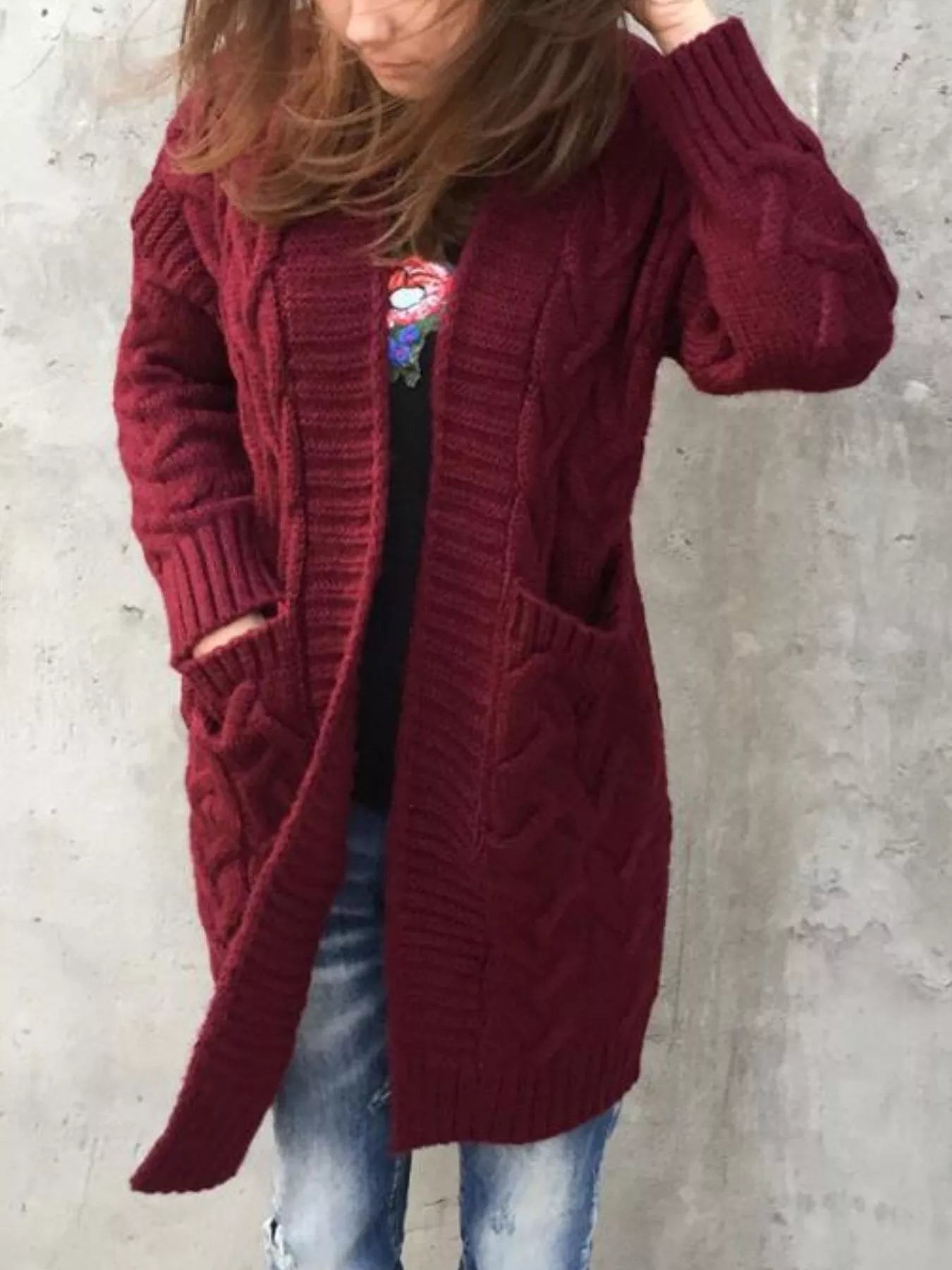 Women's chunky cable-knit open front cardigan with front pockets in burgundy, available in Burgundy, Gray, Purple, and Army Green, perfect for cozy fall layering.