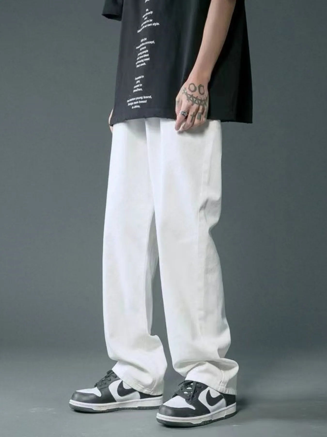 Men’s white washed wide leg relaxed fit jeans in extended sizes Small–3XL.