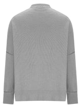 f4940a4a-0062-401d-8b8f-d2747945e409-Max